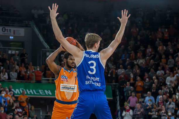 界与犯规 界与犯规