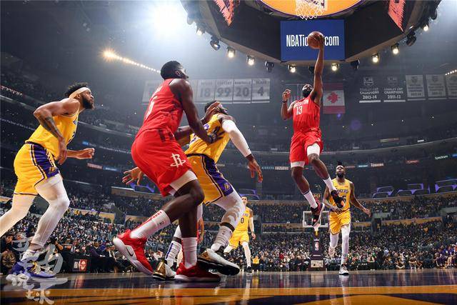 位置特点与 位置特点与